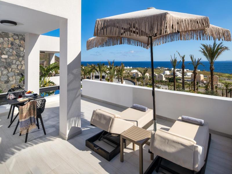 Palm Island Suites image