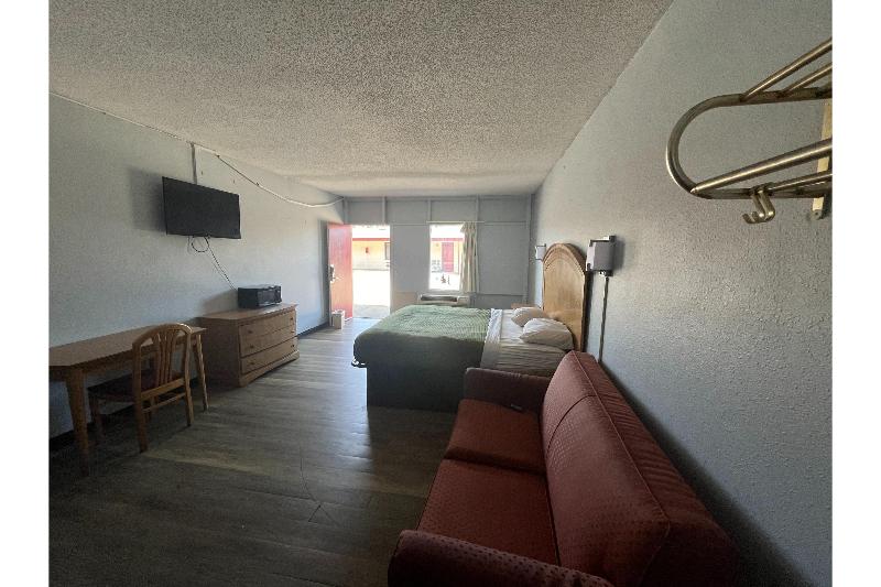 Washington Motel by OYO image