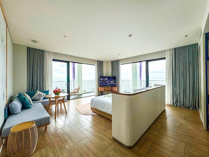 TTC Van Phong Bay Resort image