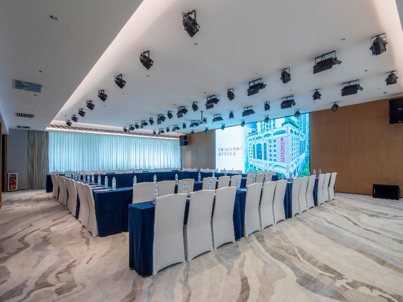 Landmark International Hotel image