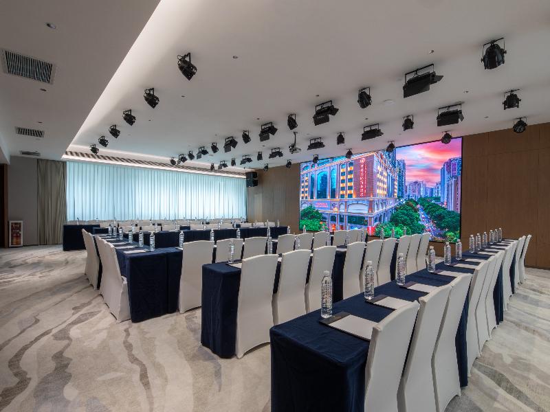 Landmark International Hotel image