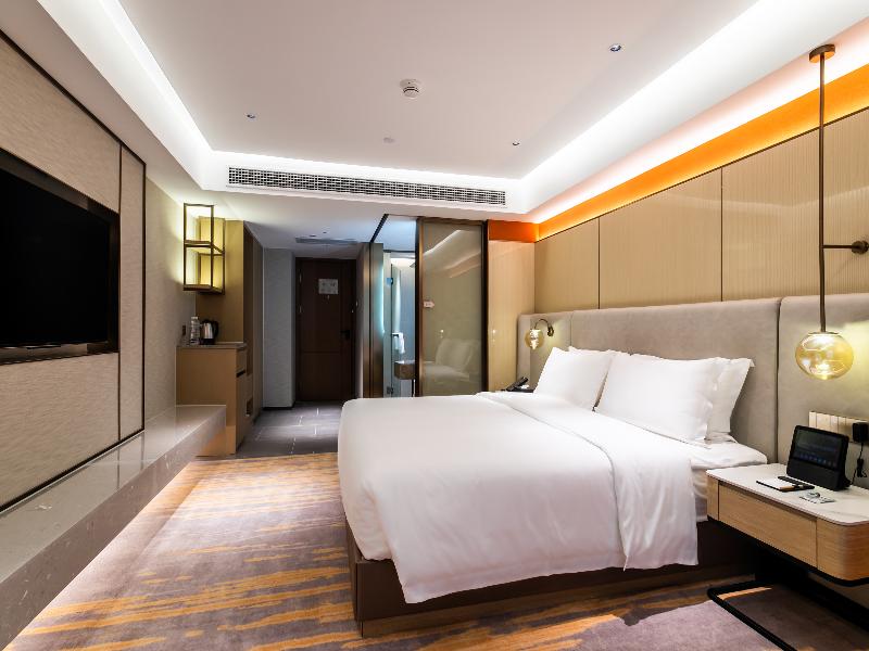 Landmark International Hotel image