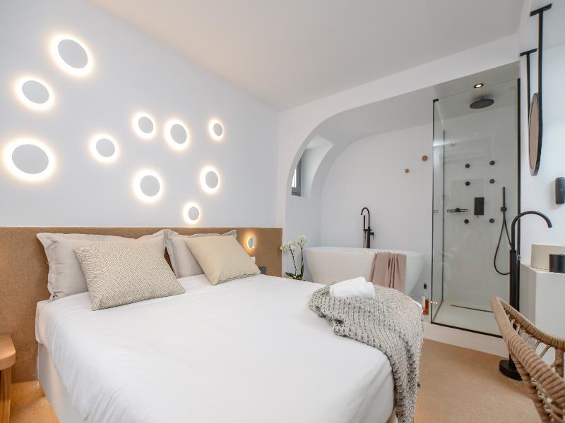 Argo Boutique Hotel image