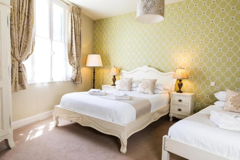 Hotel De France Logis image