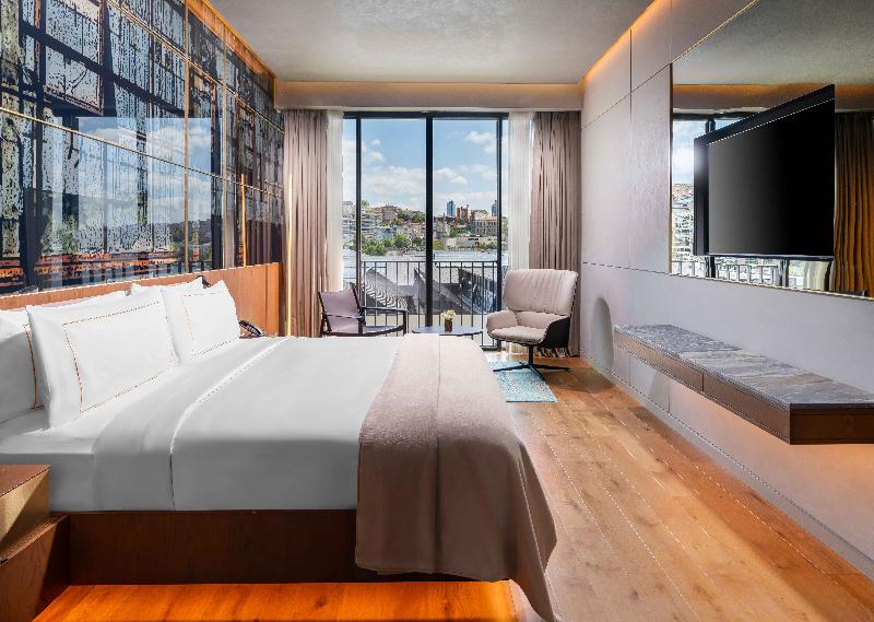 Rixos Tersane Istanbul + Nickelodeon Play Access image