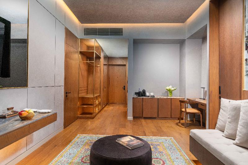 Rixos Tersane Istanbul + Nickelodeon Play Access image
