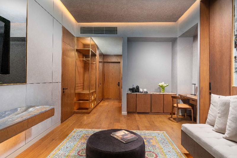 Rixos Tersane Istanbul + Nickelodeon Play Access image