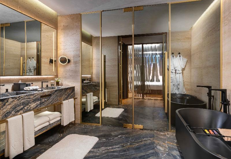 Rixos Tersane Istanbul + Nickelodeon Play Access image
