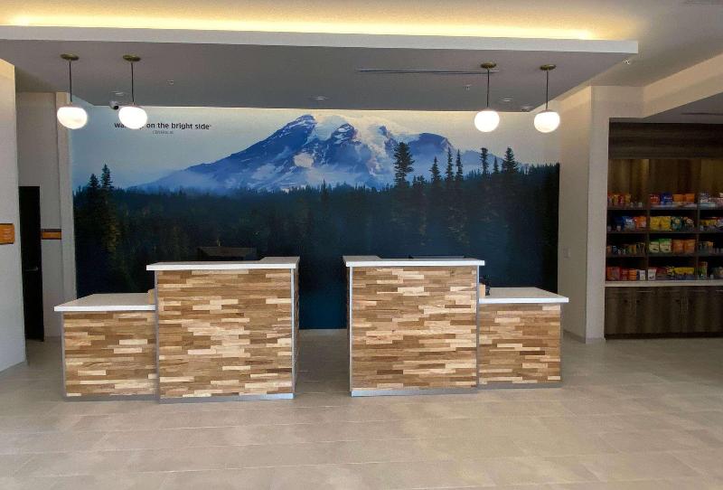 La Quinta Inn & Suites By Wyndham Centralia image