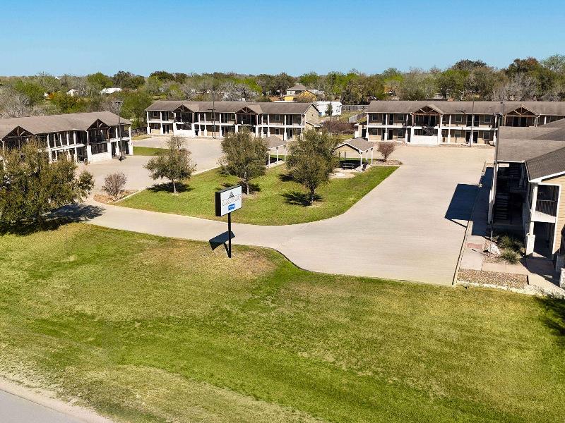 Eagles Den Three Rivers Texas A Travelodge image