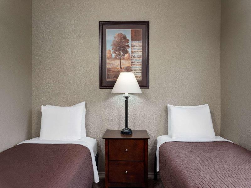 Eagles Den Three Rivers Texas A Travelodge image