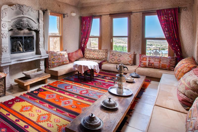 Cappadocia Fairy Chimneys Selfie Cave Hotel