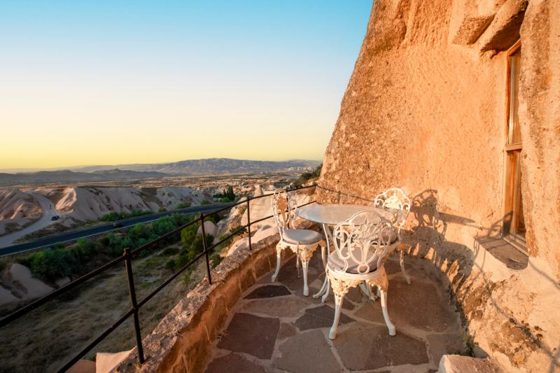 Cappadocia Fairy Chimneys Selfie Cave Hotel