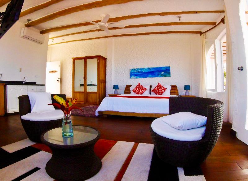 Angermeyer Waterfront Inn image
