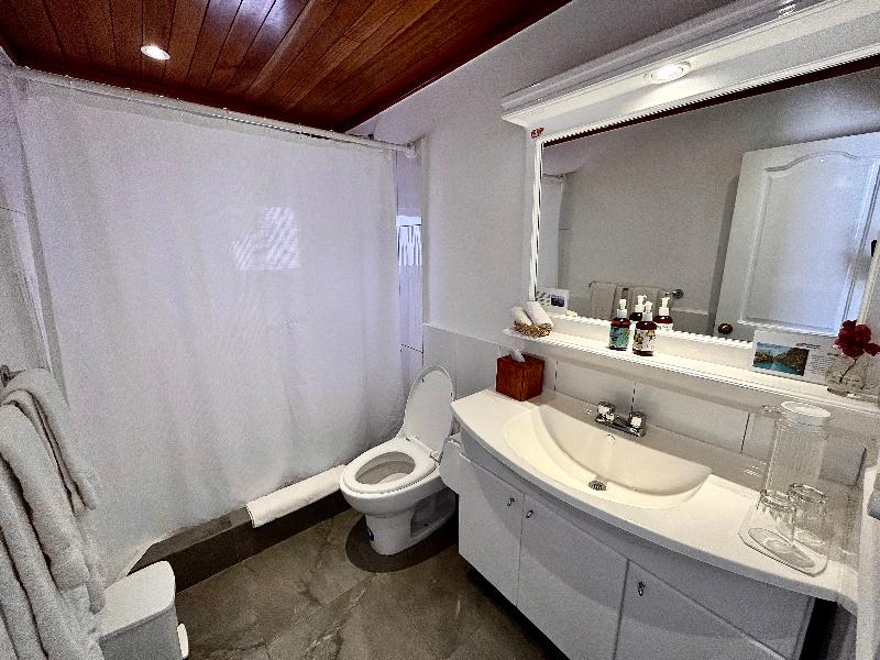 Angermeyer Waterfront Inn image