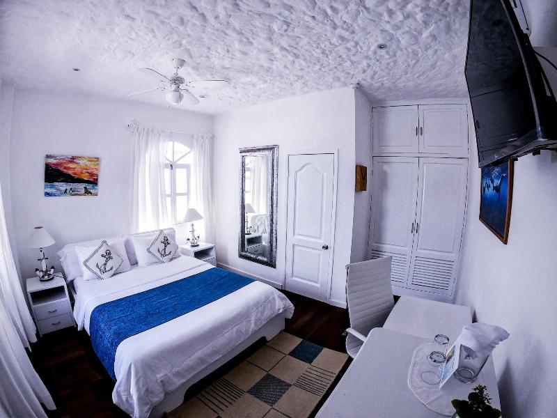 Angermeyer Waterfront Inn image
