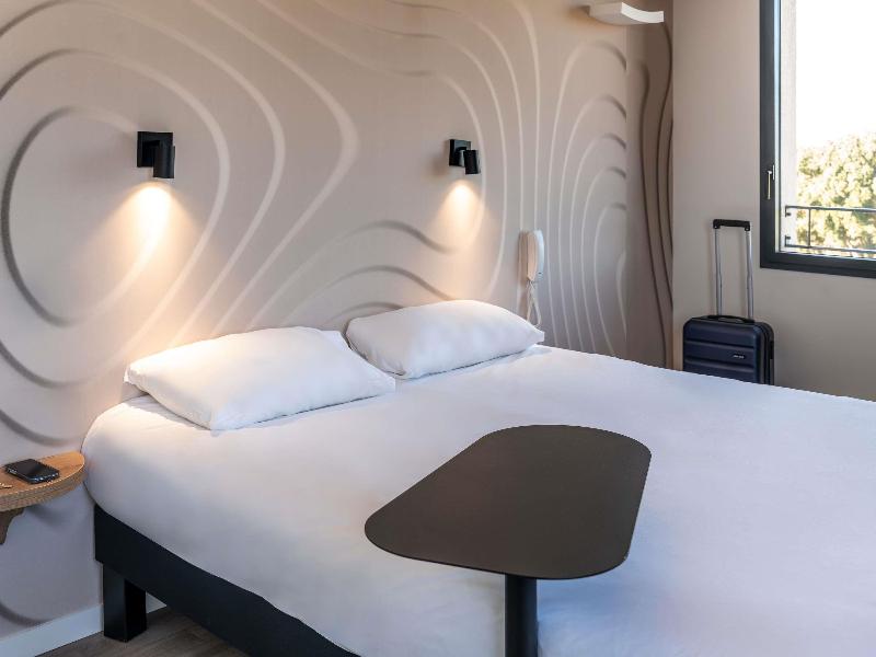 Ibis Styles Cabriès Aix-en-provence Tgv image