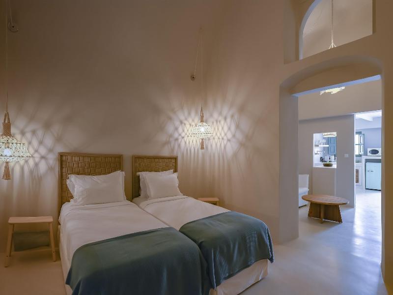 Elements Suites image