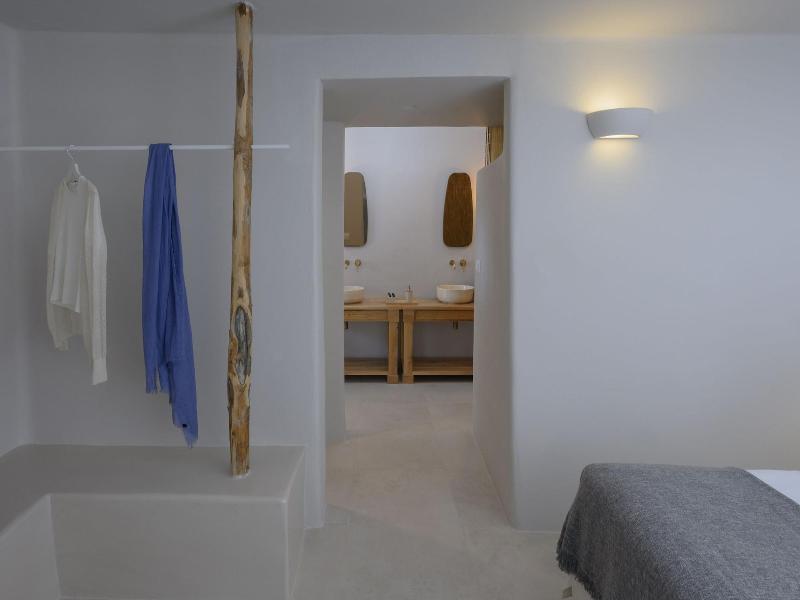 Elements Suites image