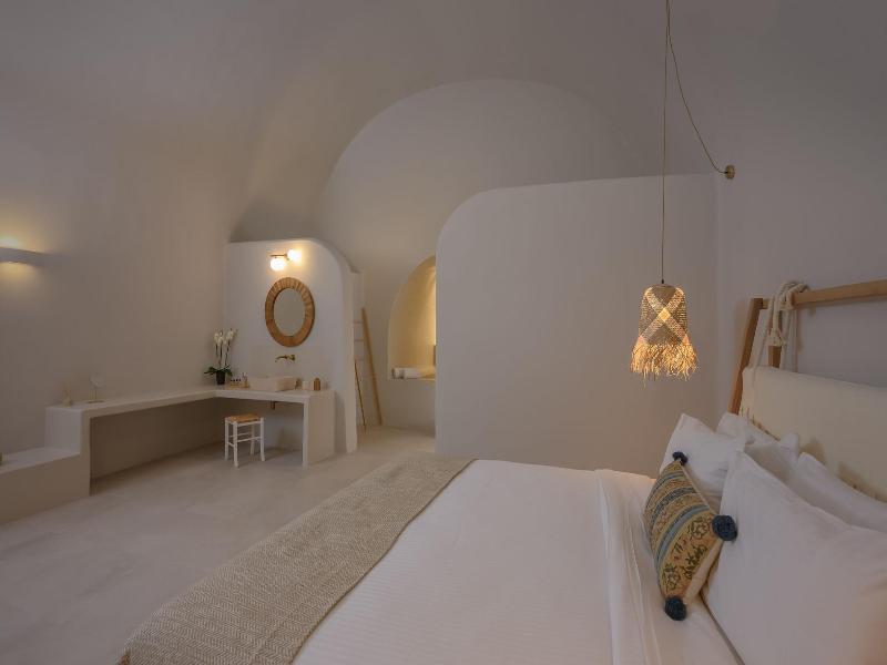 Elements Suites image