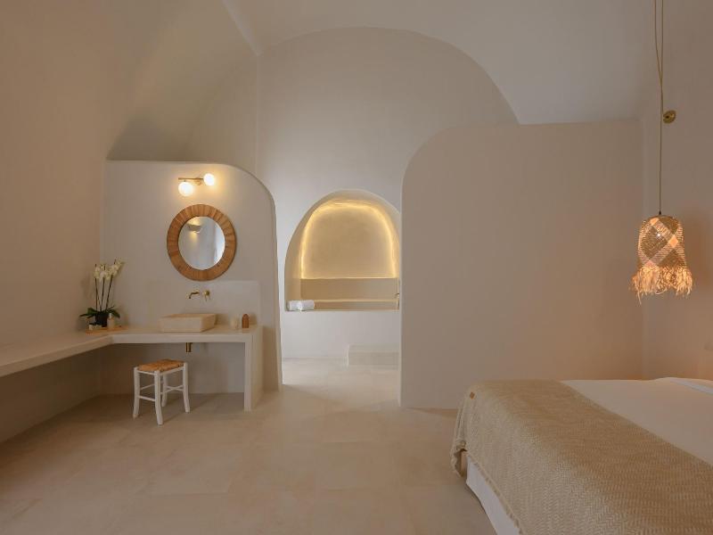Elements Suites image