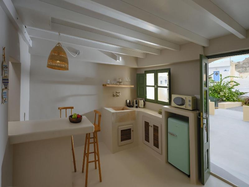 Elements Suites image