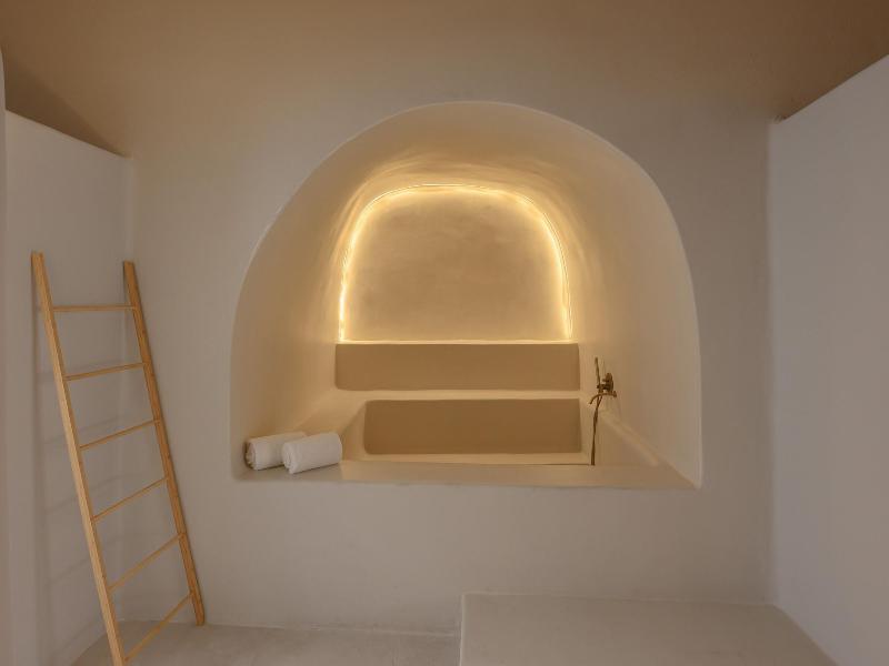 Elements Suites image
