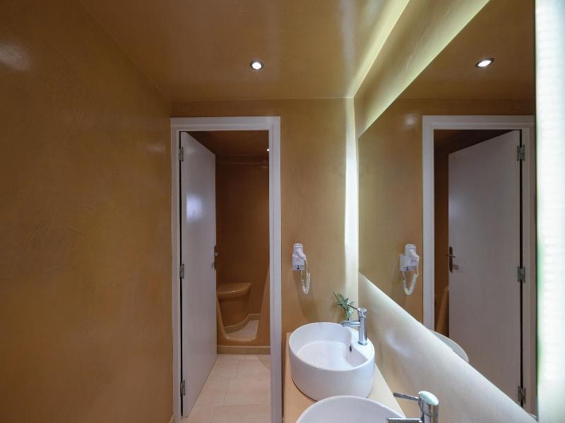 Elements Suites image