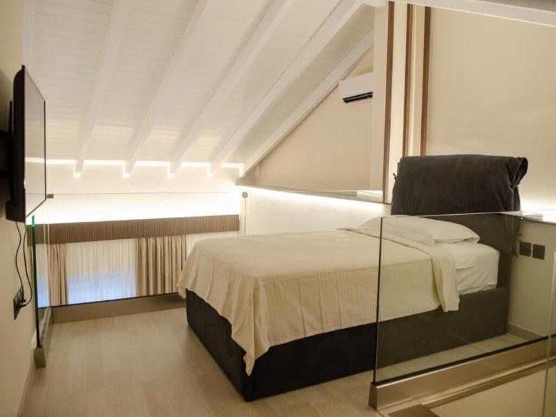 Leone Suites image
