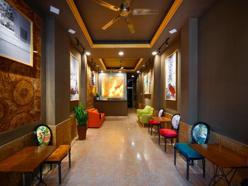 The Noble Swan Woodpark Hotel image