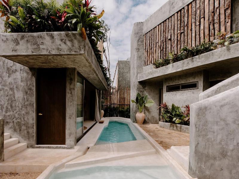 Hotel Milam image