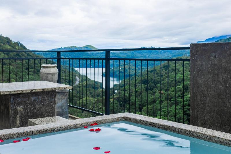 Kandy Victoria Eco Resort image