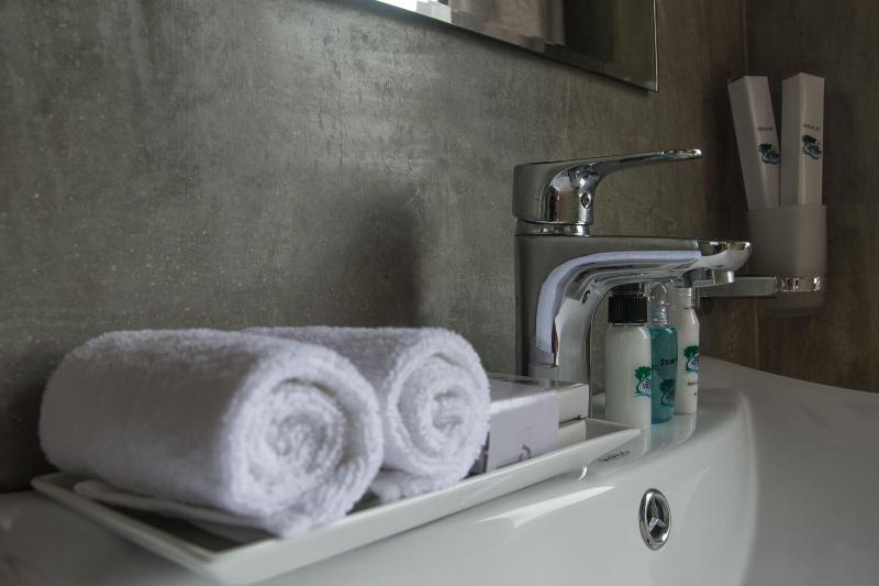 Kandy Victoria Eco Resort image