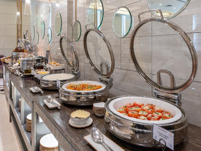 Khalidia Palace Hotel Dubai image