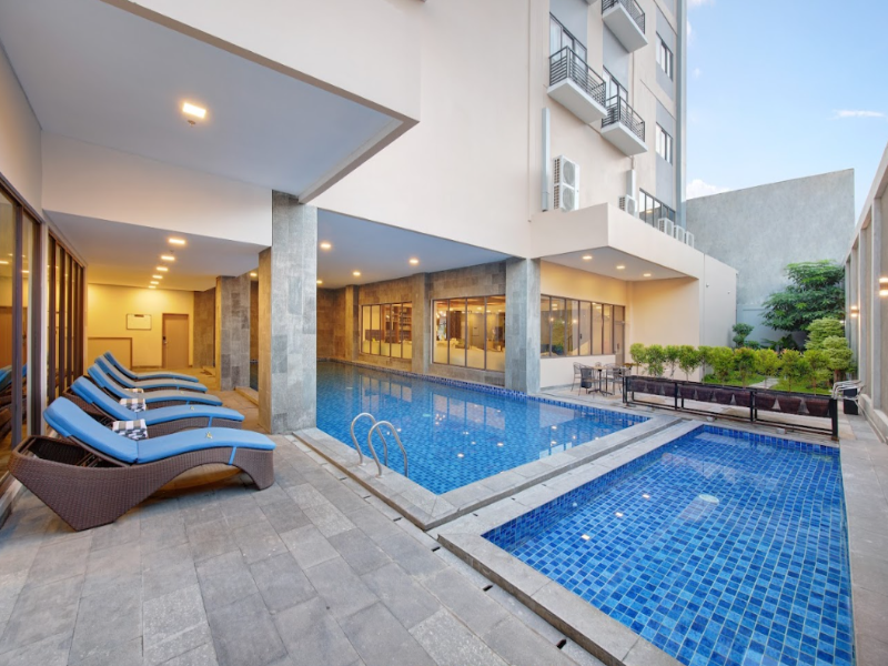 Aston Palu Hotel & Conference Center — general view