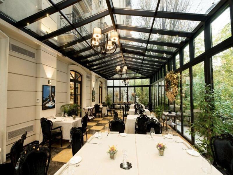 Arté Boutique Hotel image