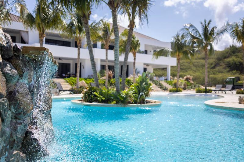 The Reef at Blue Bay Golf & Beach Resort image