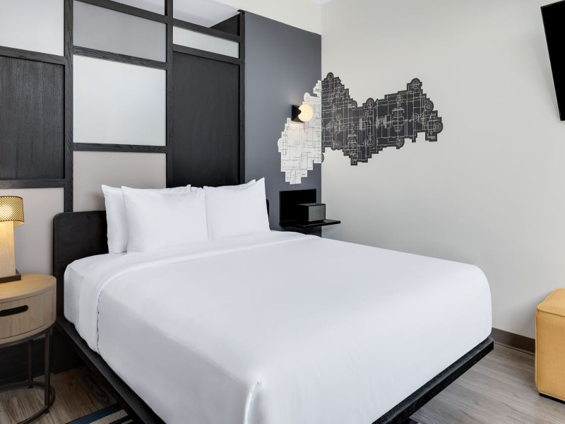 Aloft Santo Domingo Piantini image