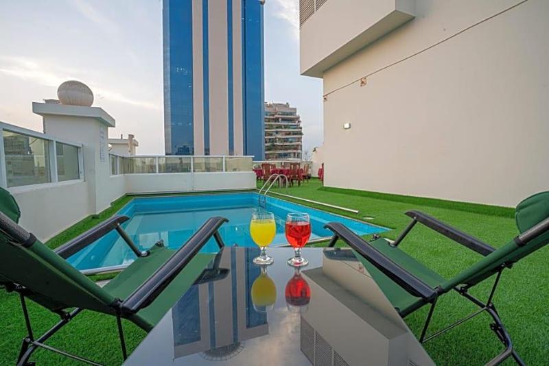 Vista City Hotel image