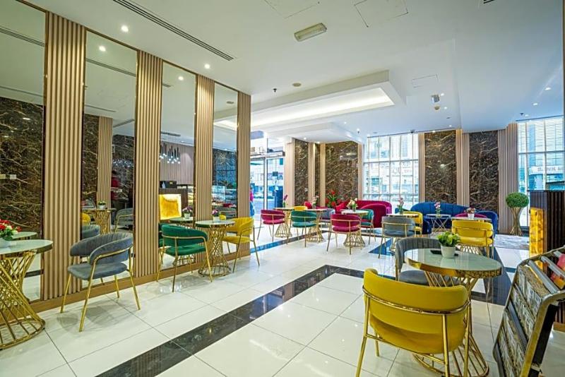 Vista City Hotel image