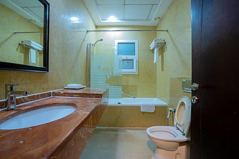 Vista City Hotel image