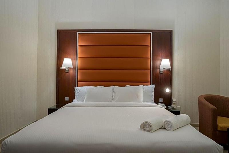 Vista City Hotel image