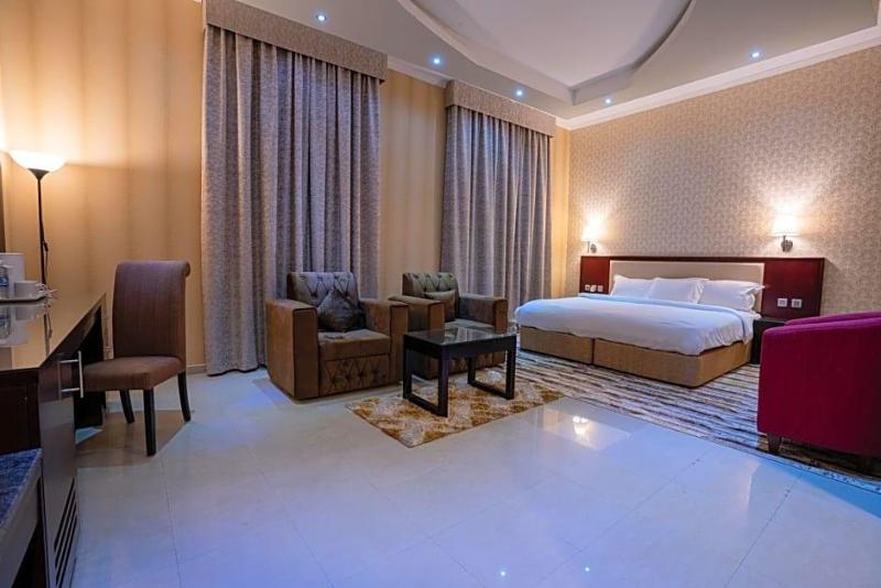 Vista City Hotel image