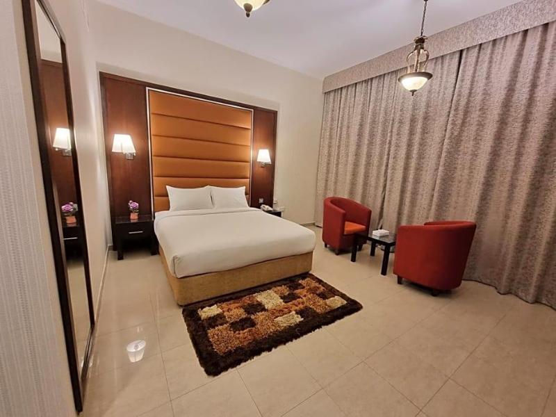 Vista City Hotel image