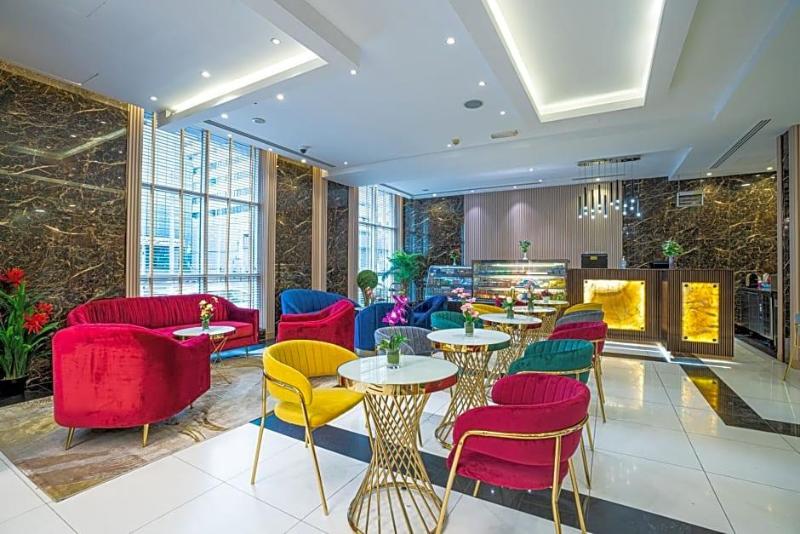 Vista City Hotel image