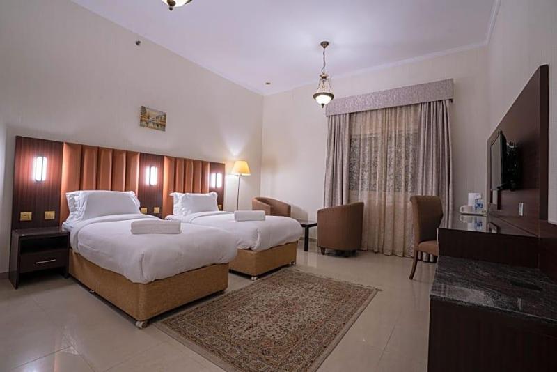 Vista City Hotel image
