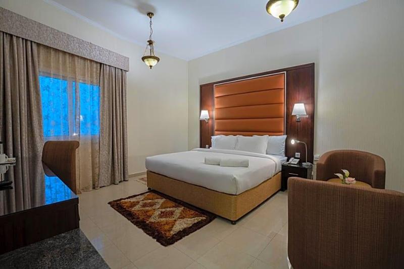 Vista City Hotel image