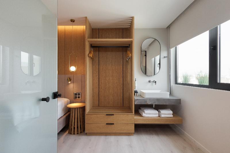 Hilton Garden Inn Athens Syggrou Avenue image