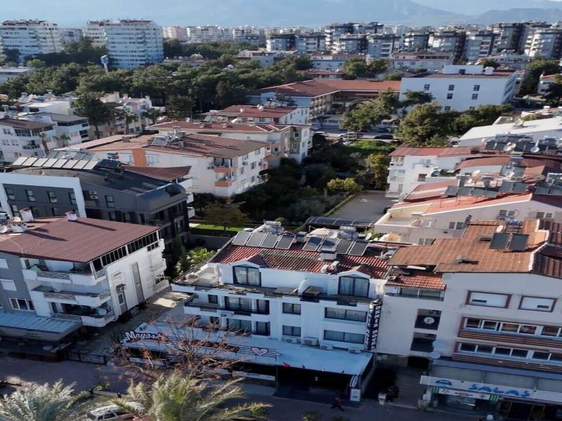 Deniz Hotel — general view