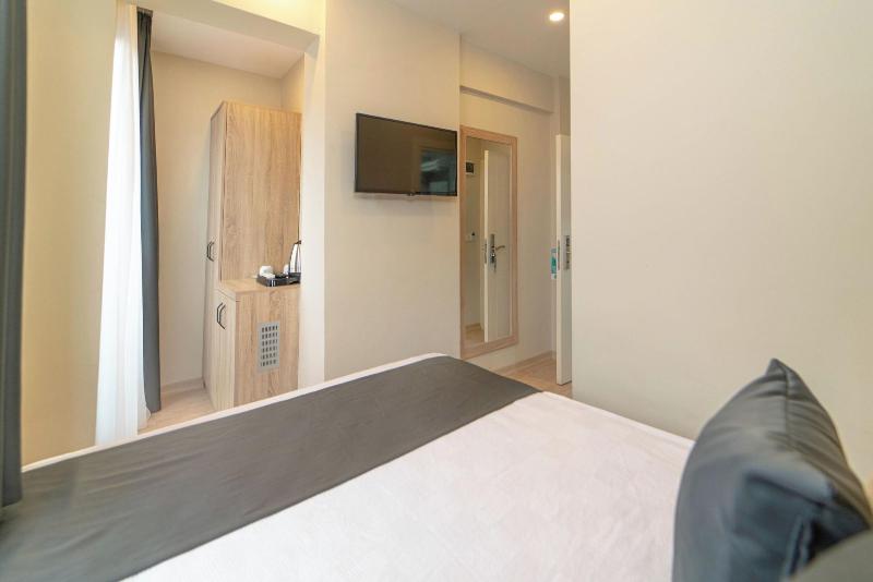 Deniz Hotel image